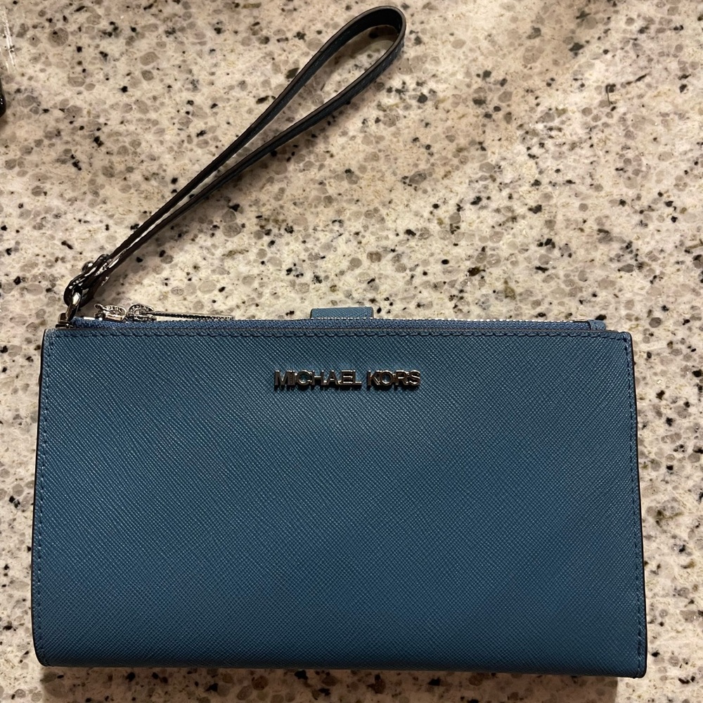 Michael Kors Blue Wristlet Wallet